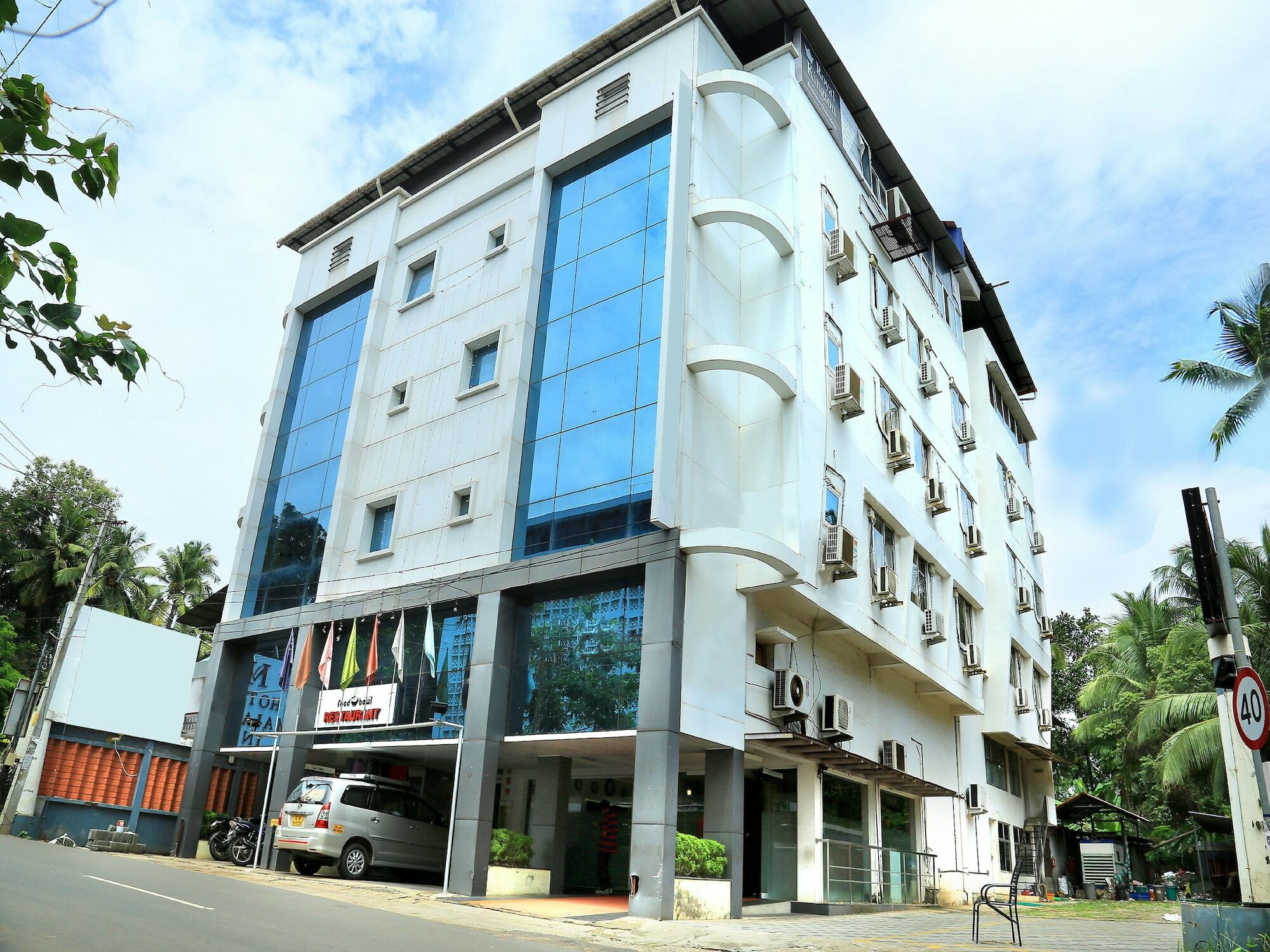Oyo 1684 Hotel Malabar Inn Kóžikkót Exteriér fotografie